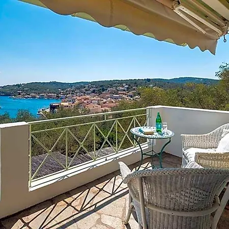 Bay View Hotel